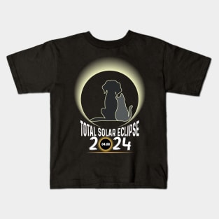 Solar Eclipse 2024 Shirt Total Eclipse April 8th 2024 Dog and cat Kids T-Shirt